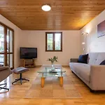 1 Bedroom Cozy In شقة
