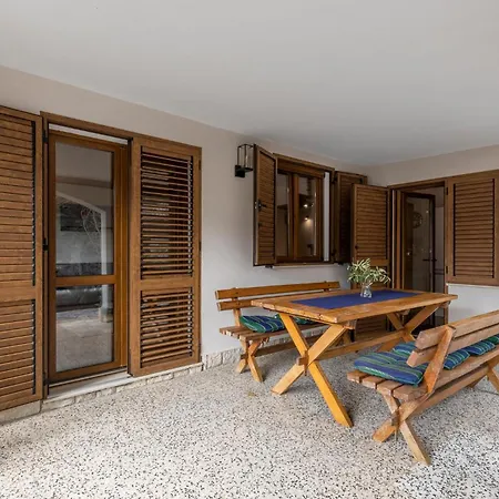 1 Bedroom Cozy In شقة